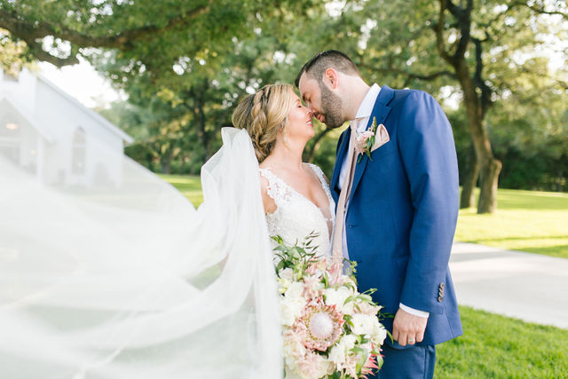 Wedding veil and blush floral